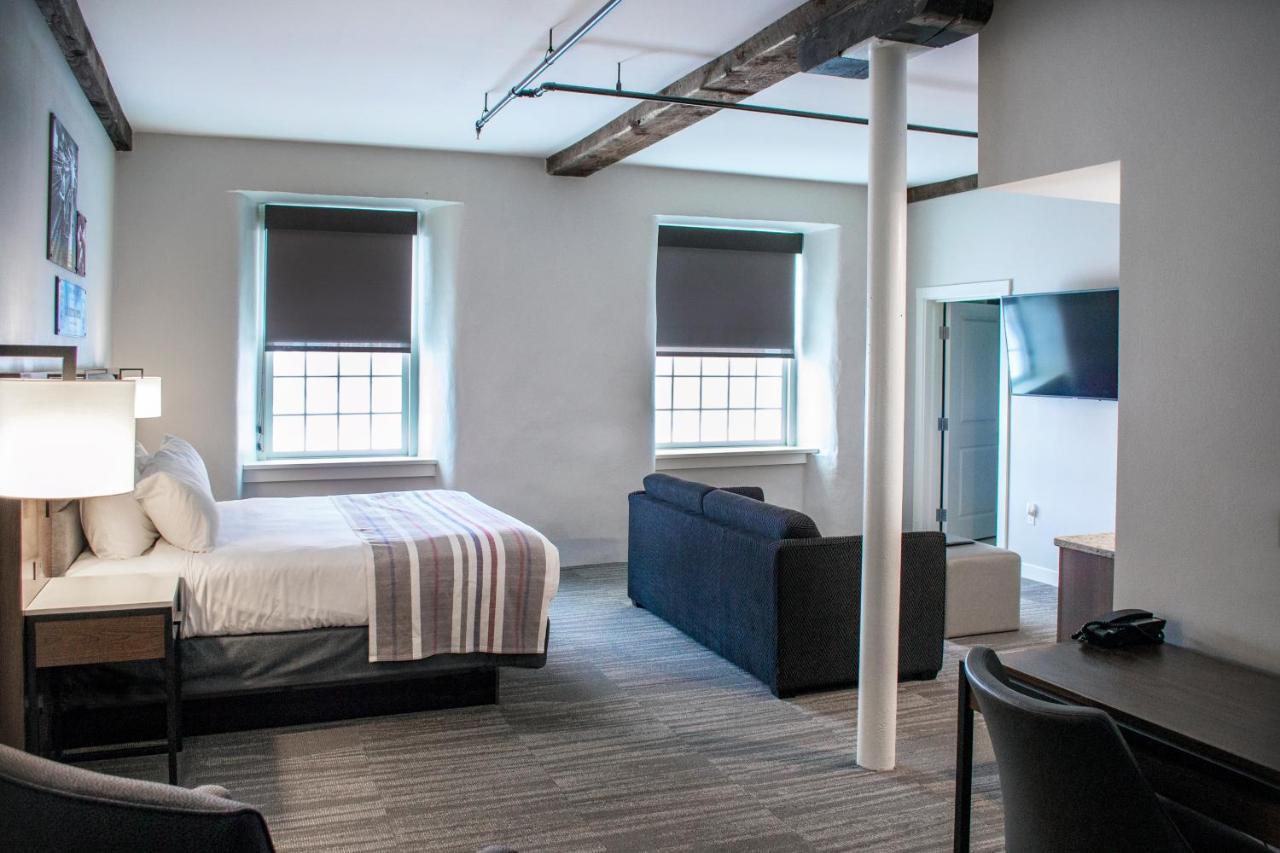 Hotel Millwright Amana Luaran gambar